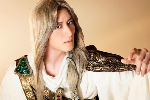 Yusuke Onuki : Ismir (double cast)