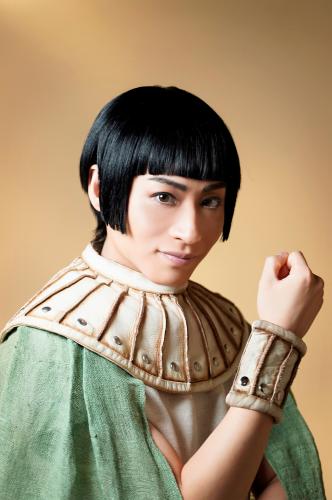 Takahisa Maeyama : Unas (double cast)