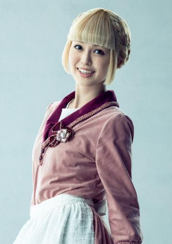 Hotaru Nomoto : Mrs Hudson