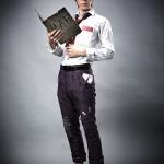 Toshihiko Tanaka : Freddy Riley (Lawyer)